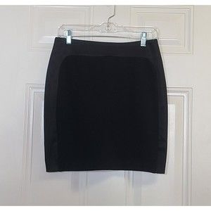 Cache Skirt Black Short Size 2 Classic Mixed Media Tuxedo Side Stretch EUC